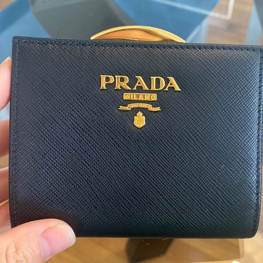 Barely used Prada clutch
